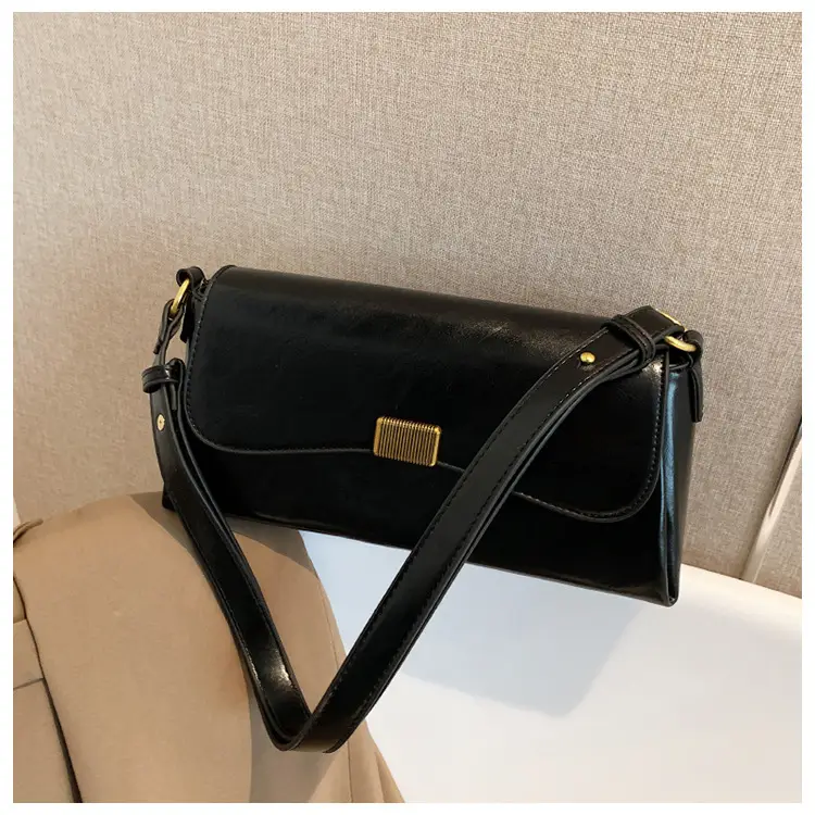 Women's Large Capacity Brown Leather Messenger Bag — feature 31