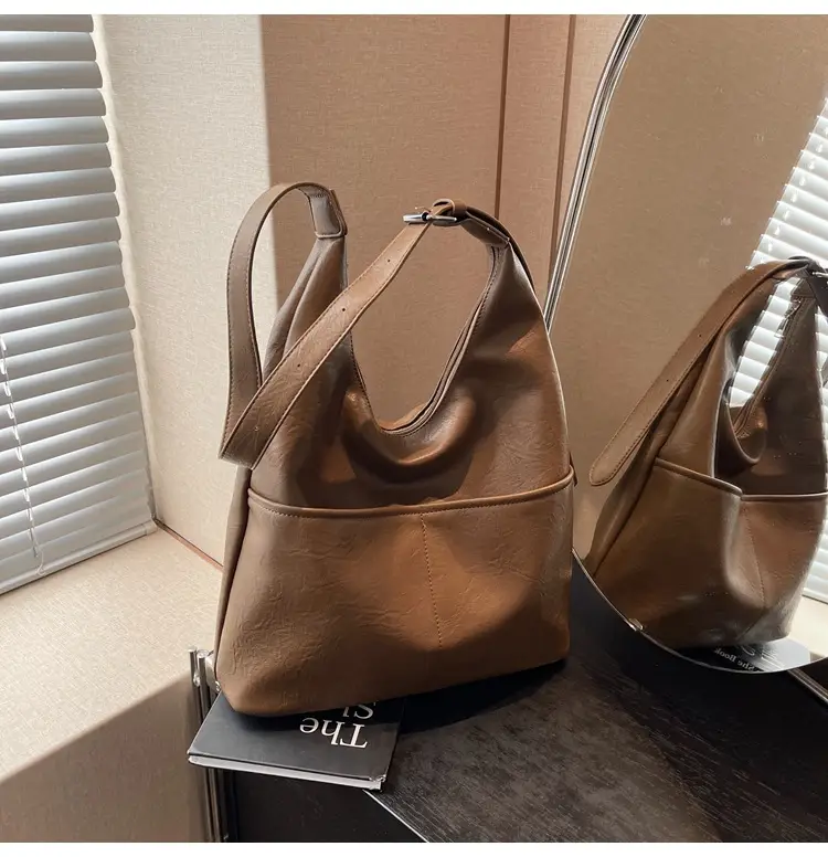Large Capacity Soft Leather Shoulder Bag Brown 2023 — feature 15