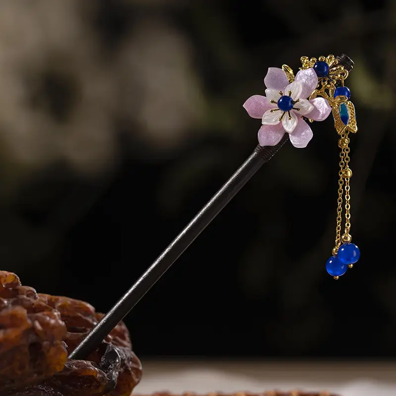 Elegant Ebony Hairpin Tassel for Women - Image 56