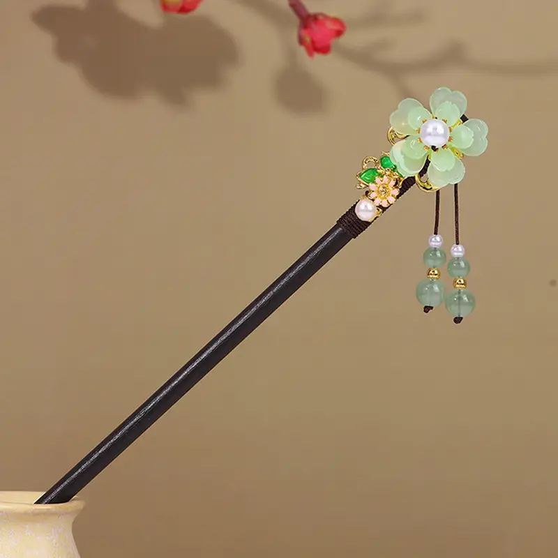 Elegant Ebony Hairpin Tassel for Women - Image 79