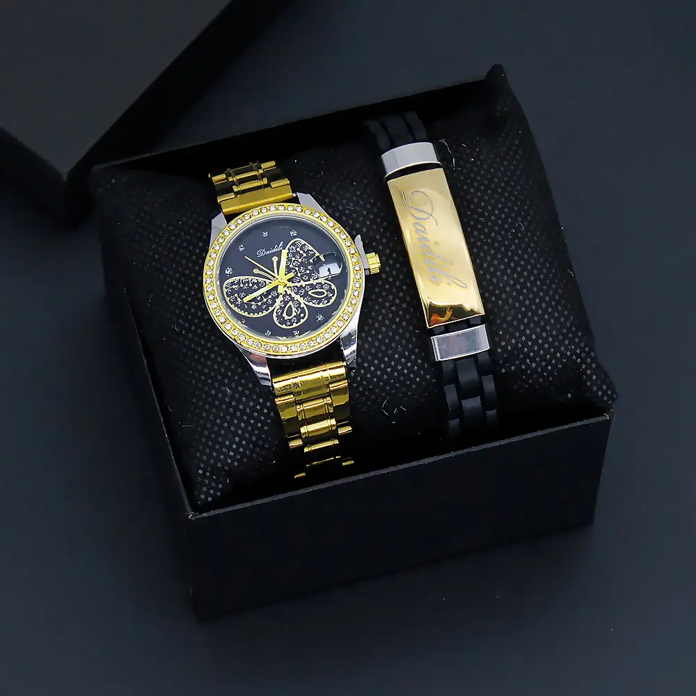 Women's Butterfly Design Quartz Watch Gold Bracelet — feature 5
