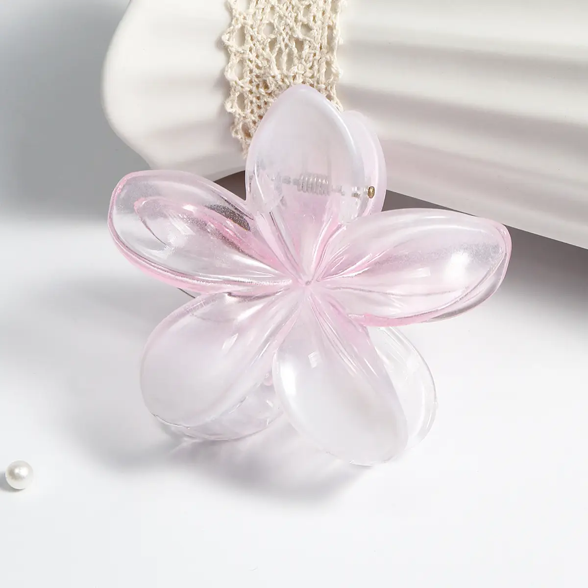 Transparent gradient pink
