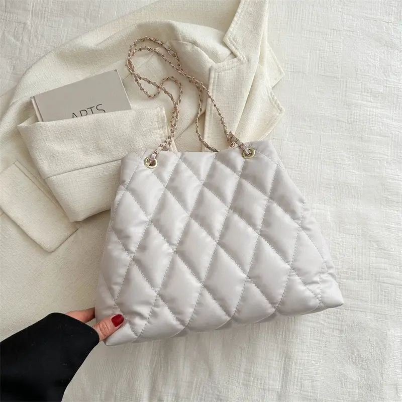 Brown Rhombic Quilted Shoulder Bag for Women - Image 2