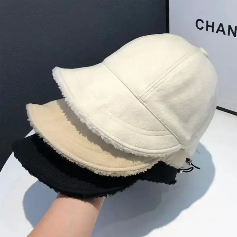 Women Winter Wool Fisherman Hat Beige Large Cap — feature 7
