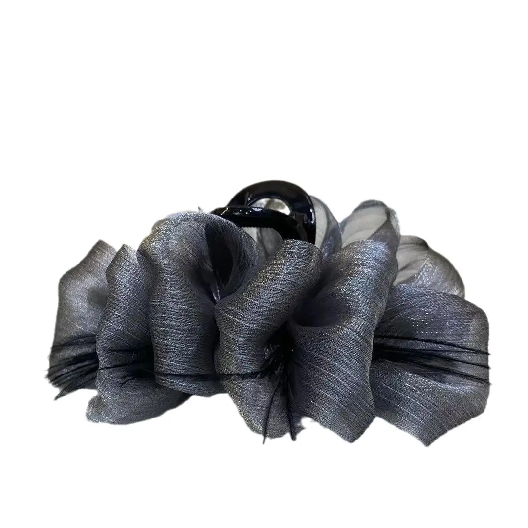 Sweet Feather Hairpin for Girls Winter Style