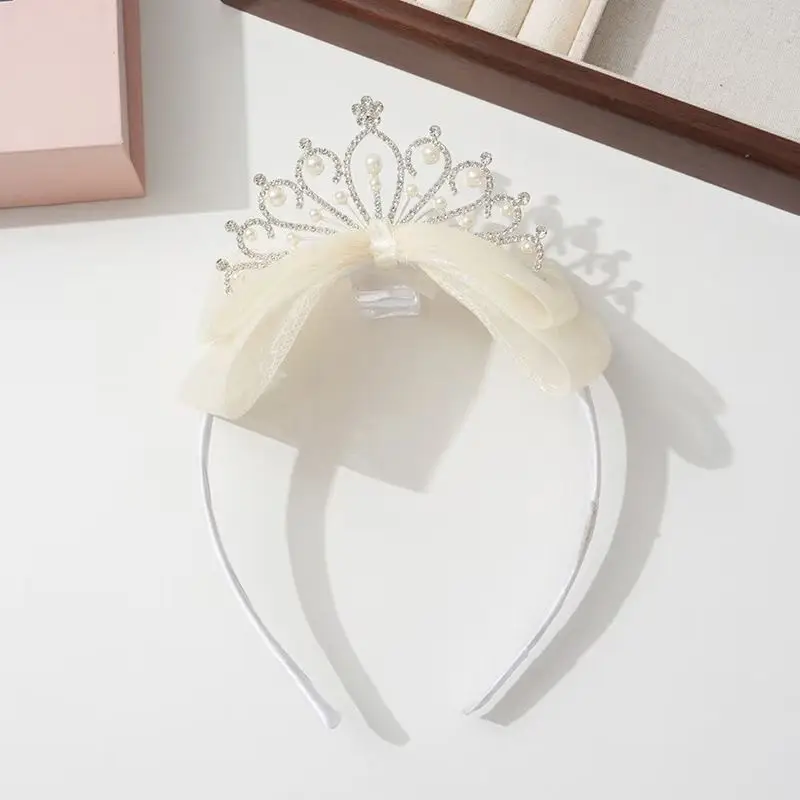 Sweet Feather Hairpin for Girls Winter Style