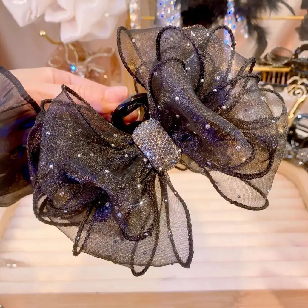 Sweet Feather Hairpin for Girls Winter Style