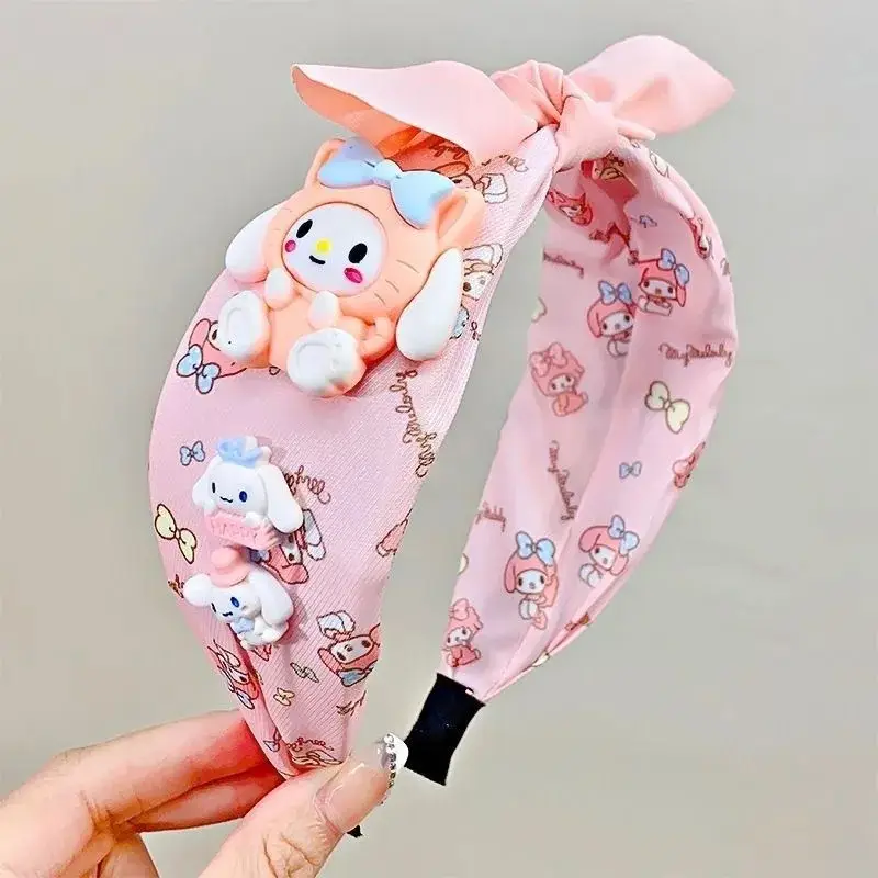 Sweet Feather Hairpin for Girls Winter Style