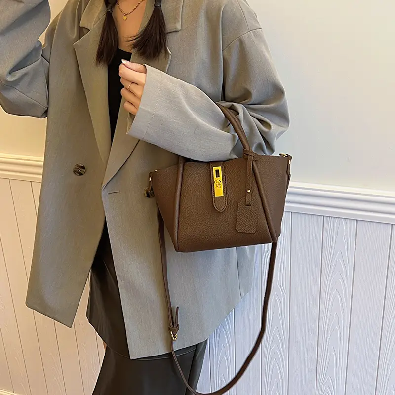 Women's Brown Leather Shoulder Crossbody Bag with Tote Compartment - Image 6