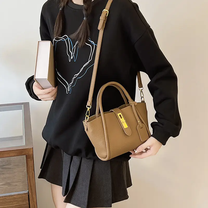 Women's Brown Leather Shoulder Crossbody Bag with Tote Compartment - Image 7