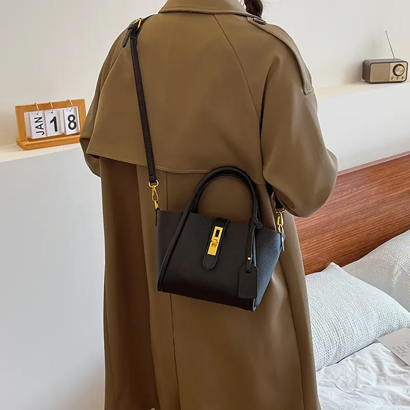 Women's Brown Leather Shoulder Crossbody Bag with Tote Compartment — feature 32