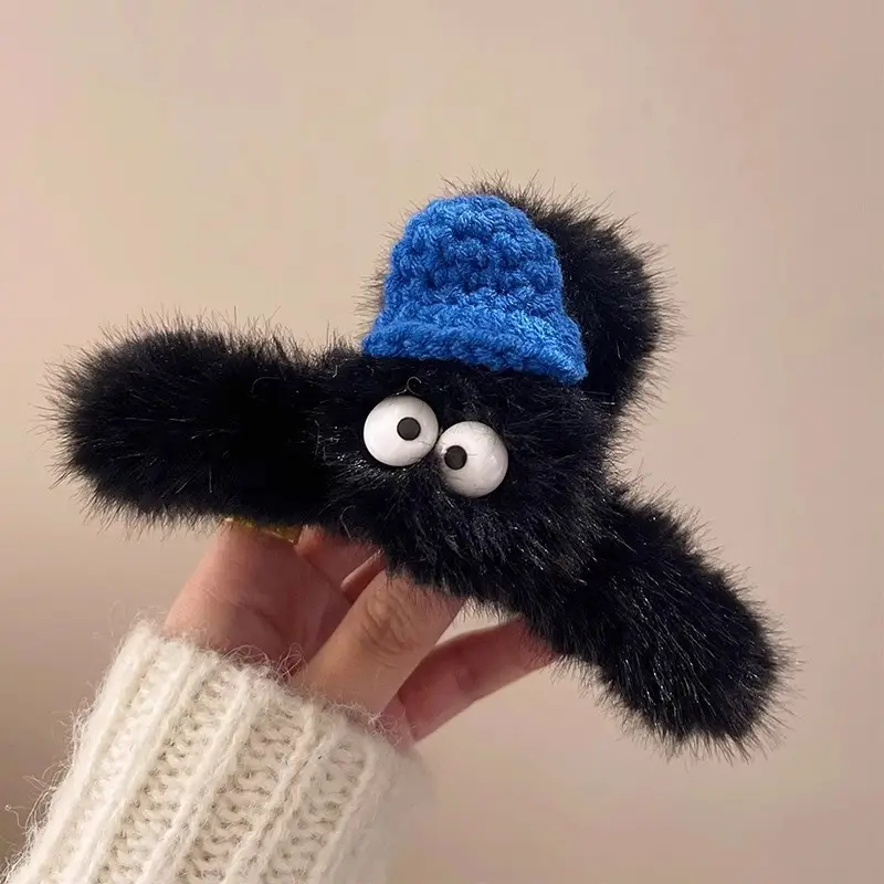 Plush Clip Hats for Women Winter Warm Accessories — feature 8