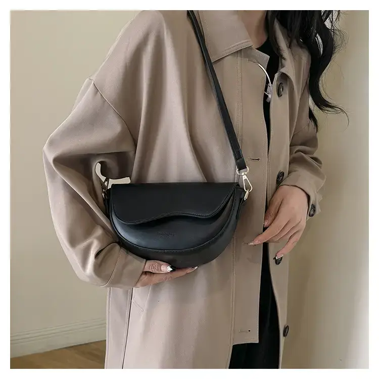 Women's Brown Leather Shoulder Bag 2024 Winter New — feature 26