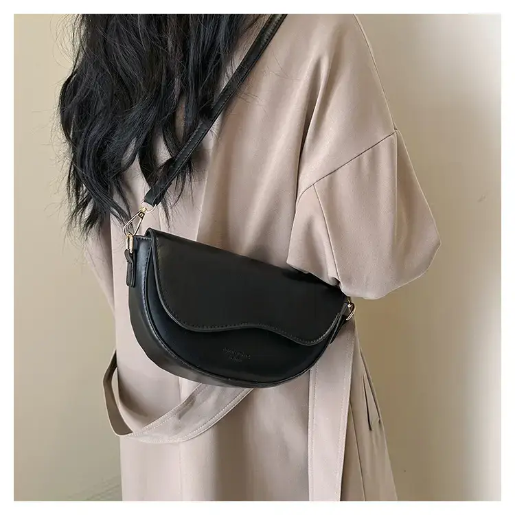 Women's Brown Leather Shoulder Bag 2024 Winter New — feature 28