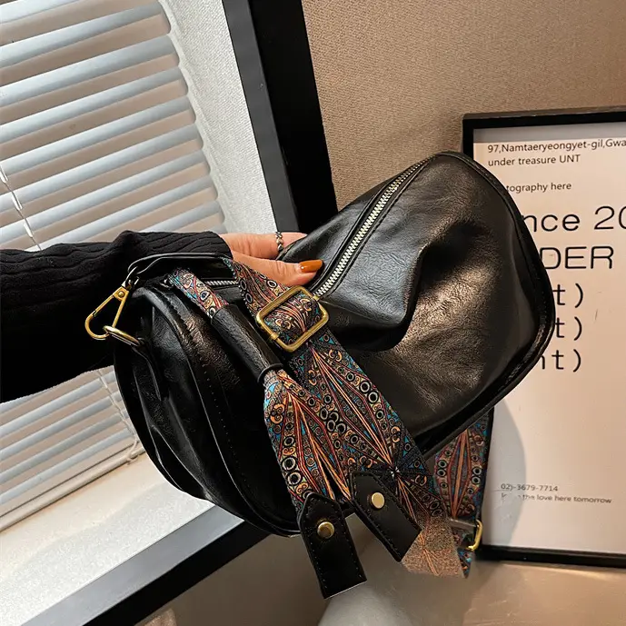 Black Embroidered Shoulder Bag for Women 2024 - Image 6