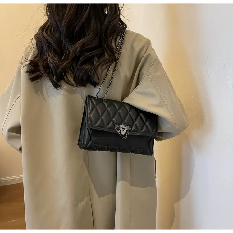 Pink Quilted Chain Messenger Bag for Women — feature 11