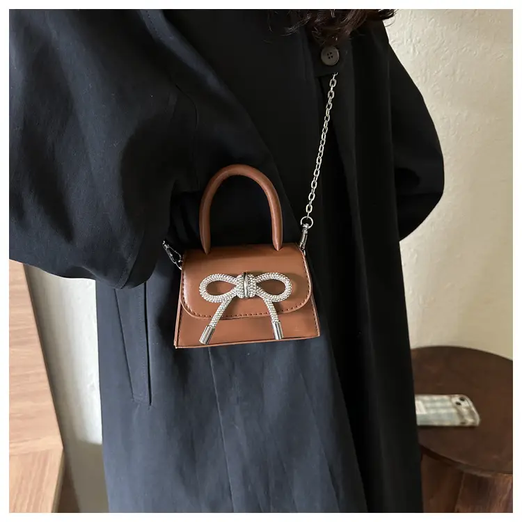 Candy Brown Bow Knot Patent Leather Shoulder Bag — feature 27