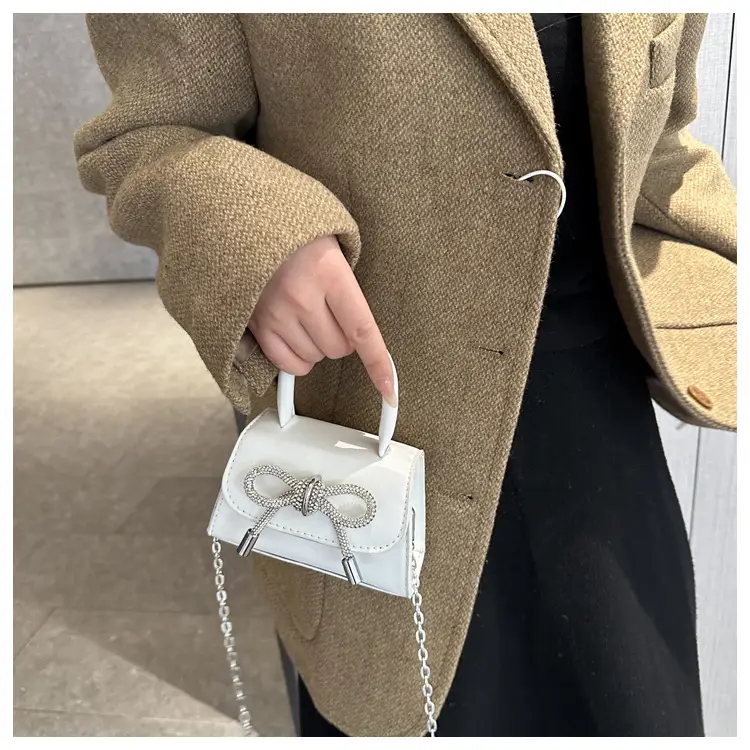 Candy Brown Bow Knot Patent Leather Shoulder Bag — feature 31