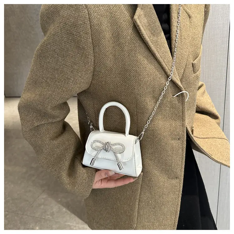 Candy Brown Bow Knot Patent Leather Shoulder Bag — feature 33