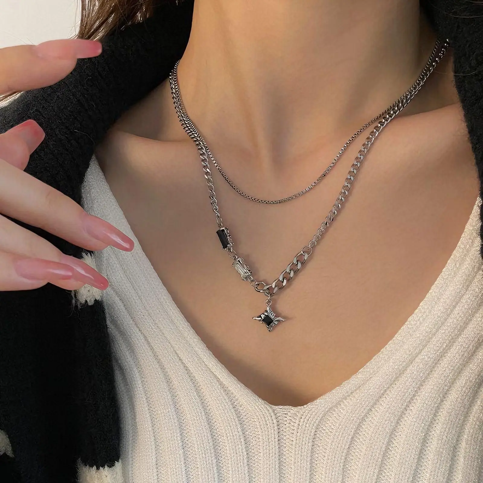 Star Double-Layer Necklace Men's Trendy Sweater Chain Accessible Luxury Niche Design — feature 11