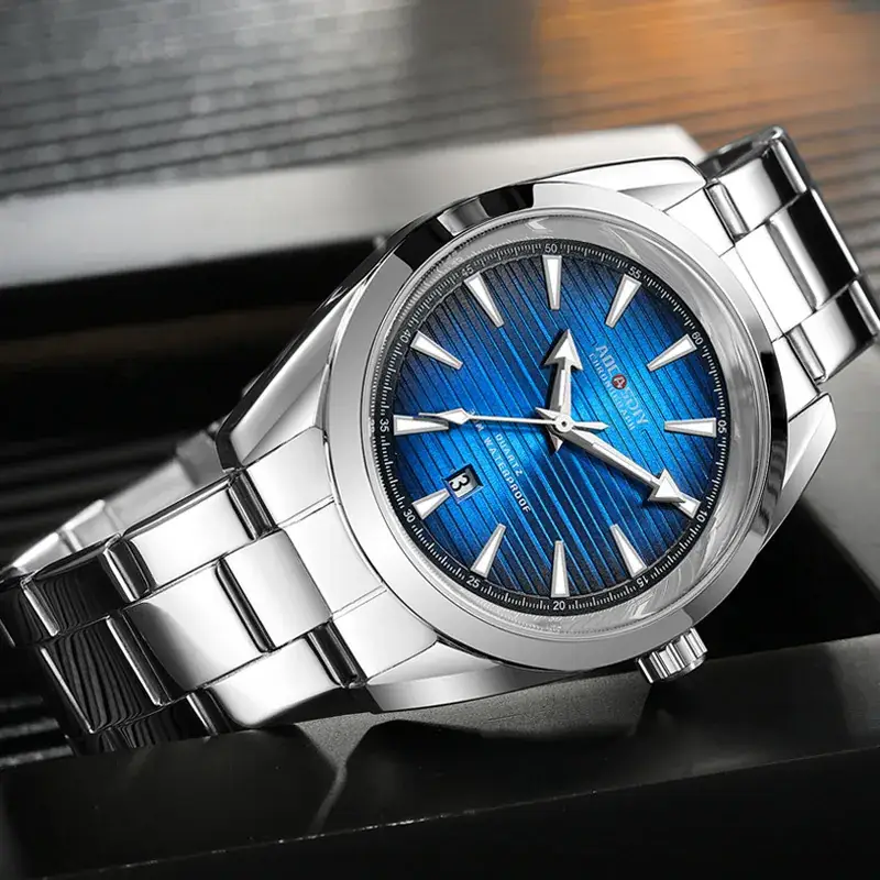 Men's Red Gold Quartz Watch with Stainless Steel Band - Image 9