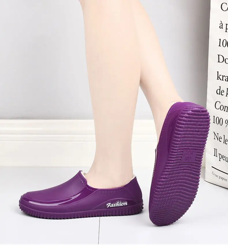 Women's low-top short low-cut rain boots waterproof integrated rubber shoes with fixed plush non-slip fashionable work rain boots — feature 16