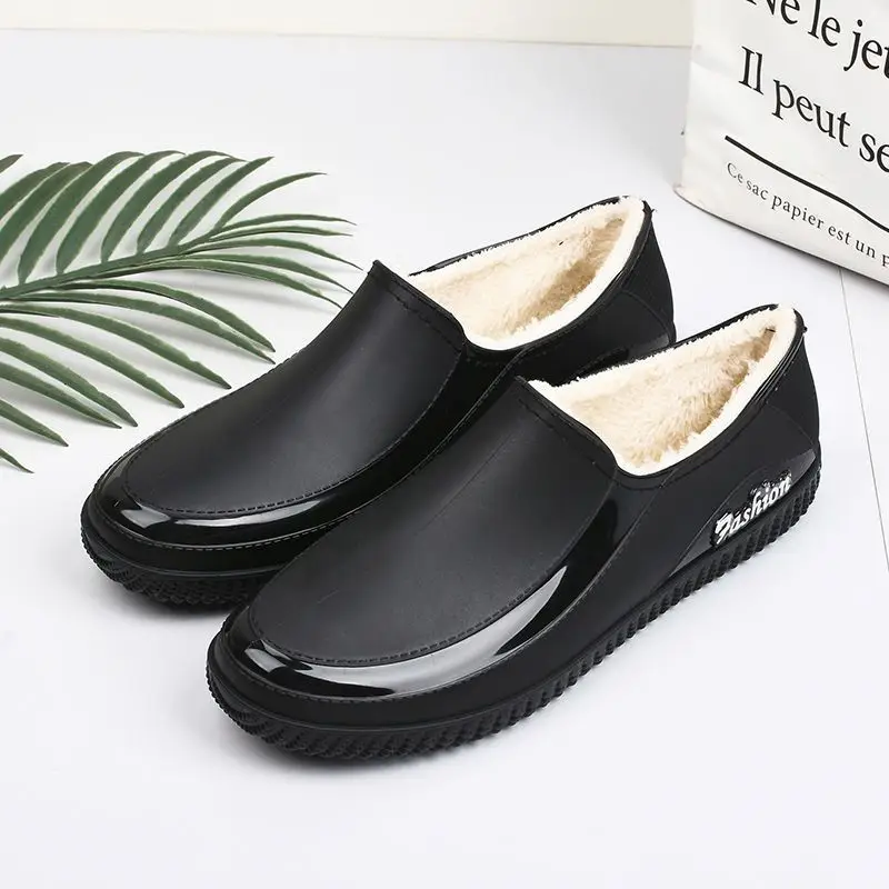 Women's low-top short low-cut rain boots waterproof integrated rubber shoes with fixed plush non-slip fashionable work rain boots - Image 6