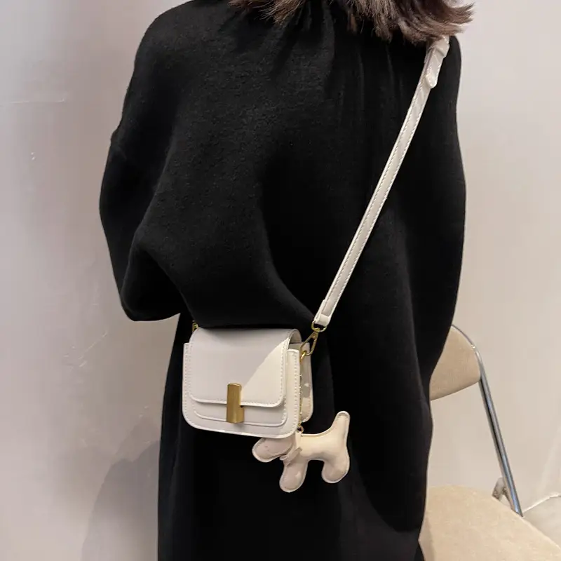 Women's White Rabbit Design Shoulder Bag 2023 - Image 8