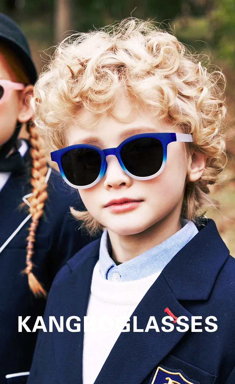 Gradient Blue Kids Sunshade Sunglasses Foldable — feature 3