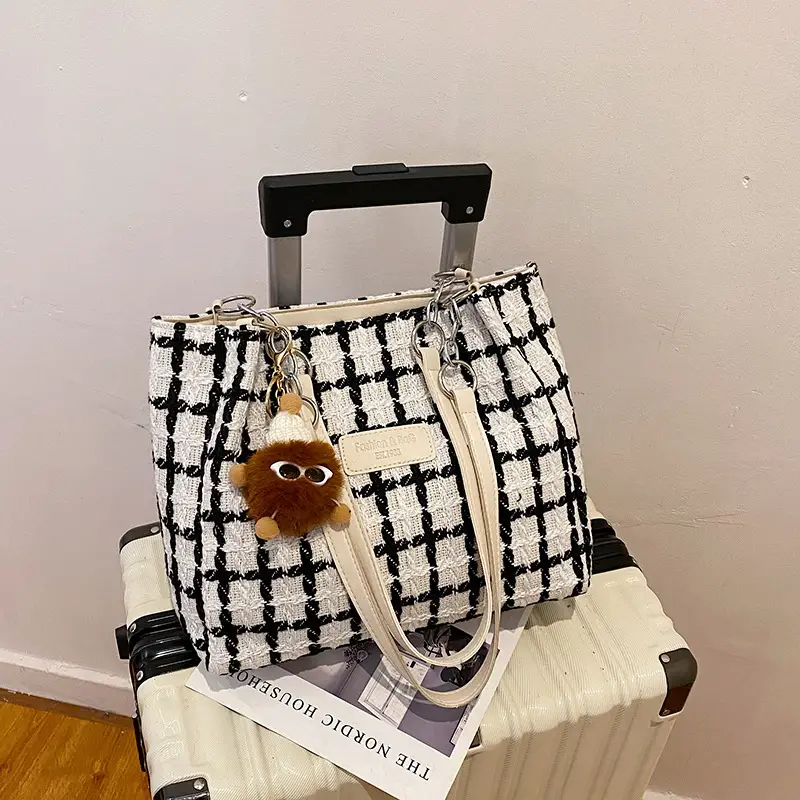 Korean Style Women's Large Capacity Tote Bag 2023 - Image 7