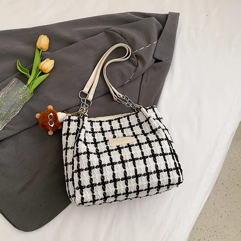 Korean Style Women's Large Capacity Tote Bag 2023 - Image 4
