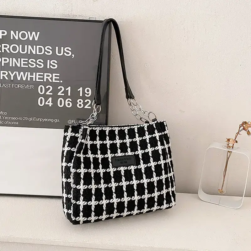 Women Plaid Woolen Shoulder Bag 2024 Winter - Image 4