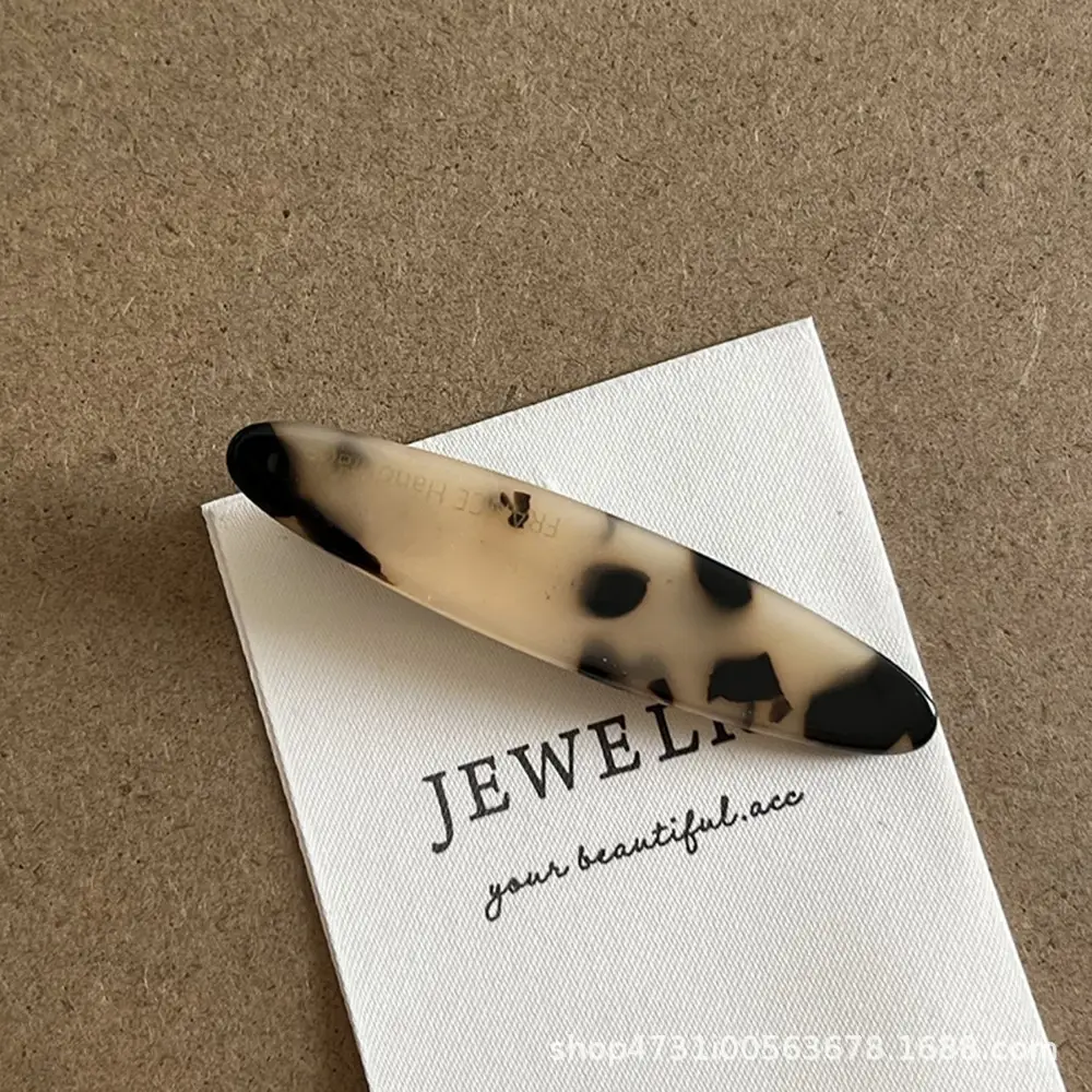 Gold Label Willow Leaf Side Clip for Hair — feature 12