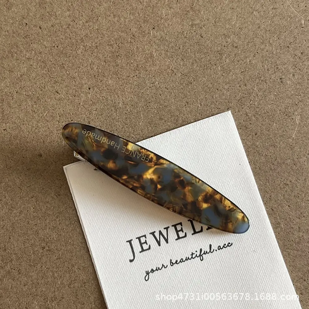 Gold Label Willow Leaf Side Clip for Hair — feature 9