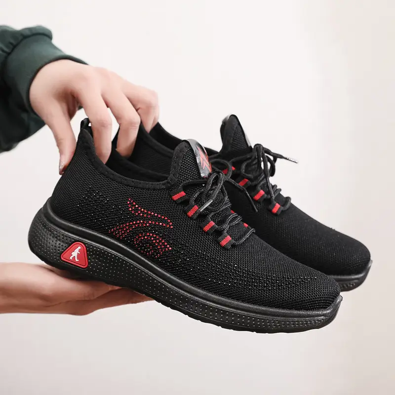 2026 Spring New Style Old Beijing Cloth Shoes with Soft Soles, Non-Slip Shoes for the Elderly, Casual Mom Shoes, Breathable Women's Shoes - Image 4