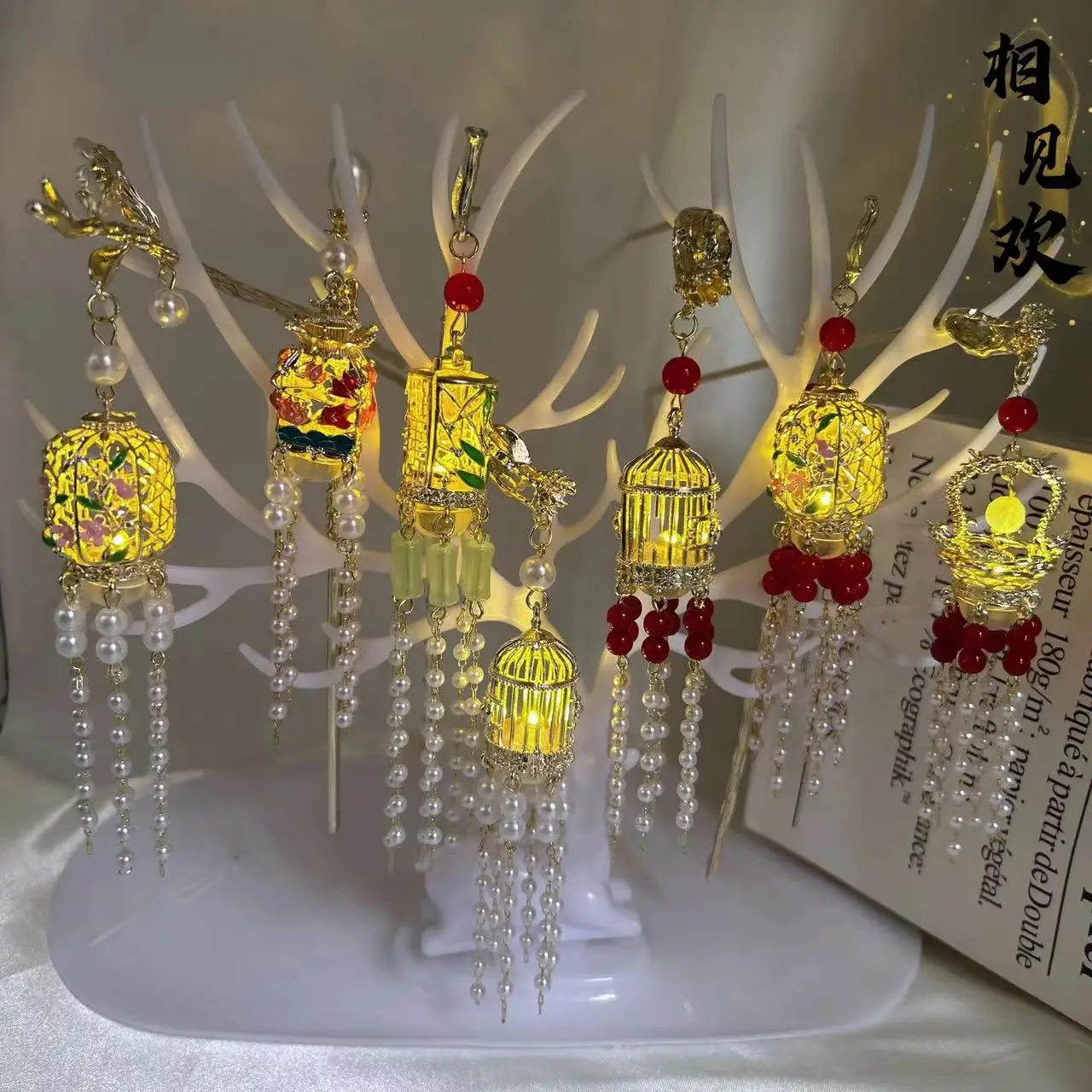 Luminous Palace Lantern Hairpin for Women — feature 1