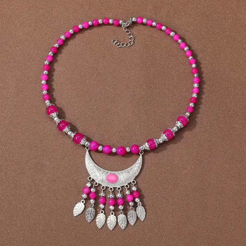 Xizang Crescent Pendant Necklace for Women Ethnic Travel Accessories - Image 6