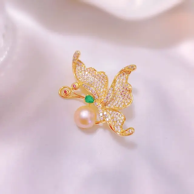 Natural Freshwater Pearl Butterfly Brooch for Women