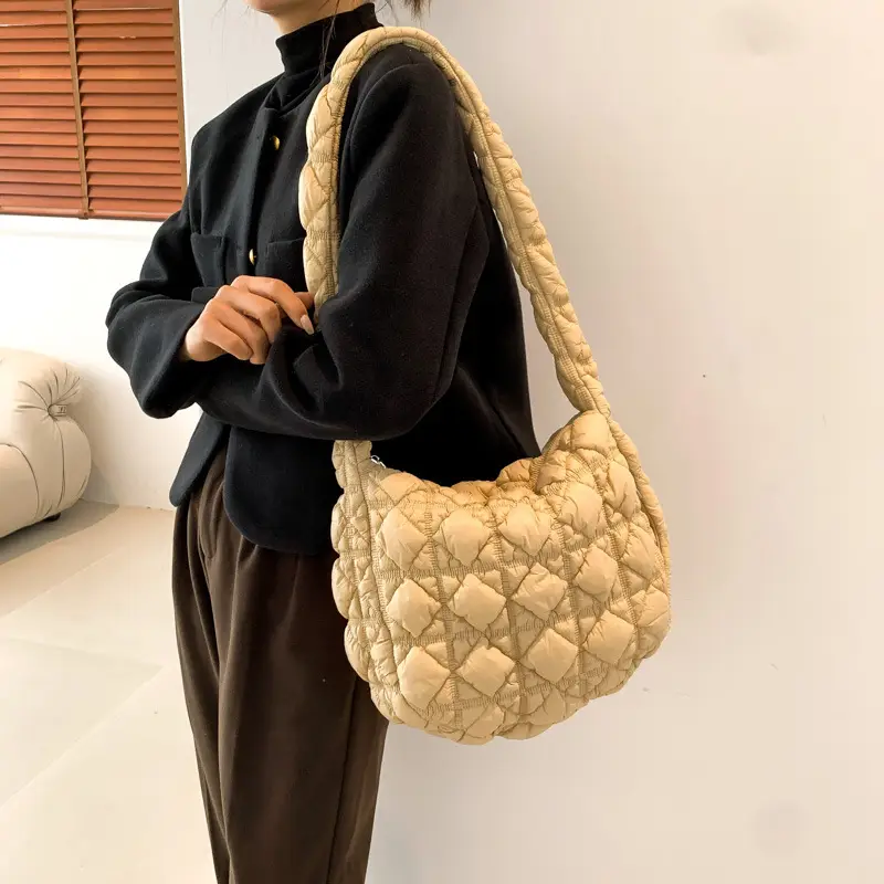 Lightweight Crossbody Bag Women's Rhombus Design - Image 9