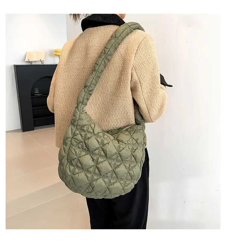 Lightweight Crossbody Bag Women's Rhombus Design — feature 44