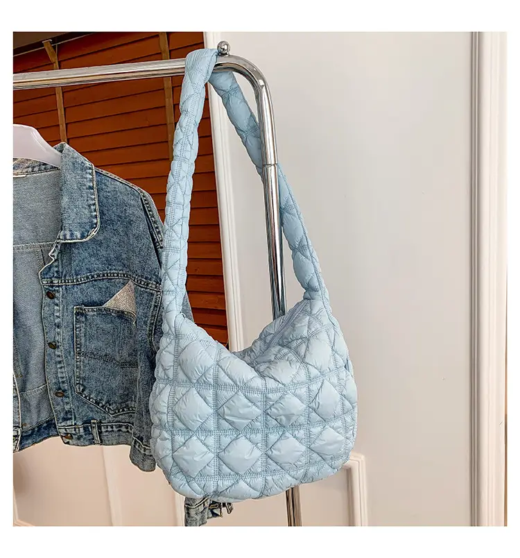 Lightweight Crossbody Bag Women's Rhombus Design - Image 3