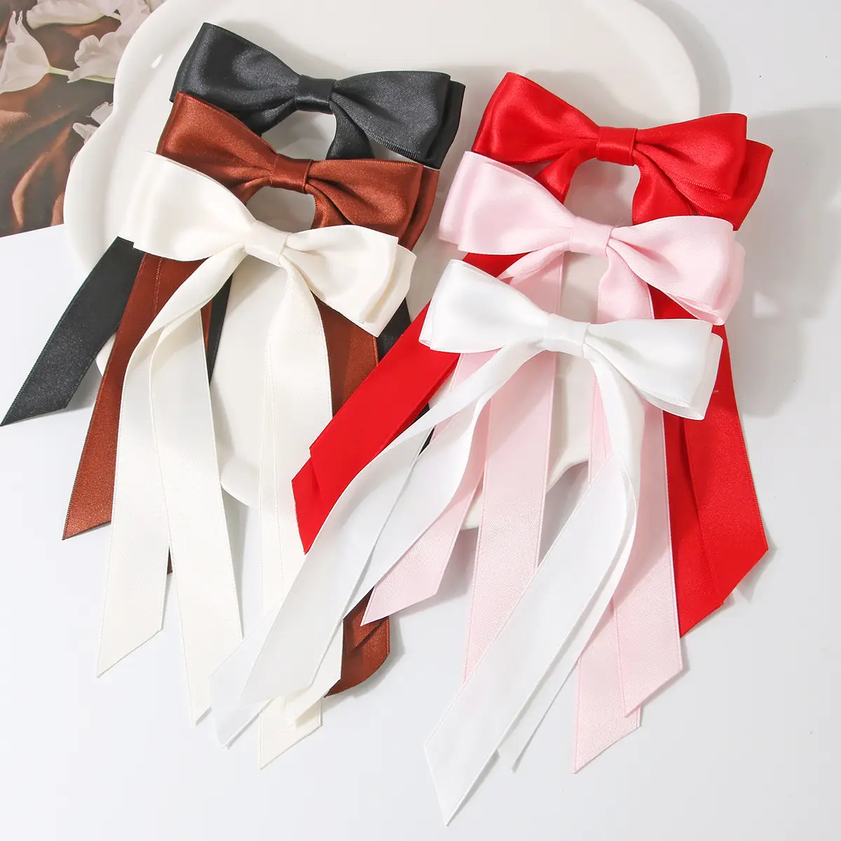 White Double-Bow Hairpin for Girls - Image 8