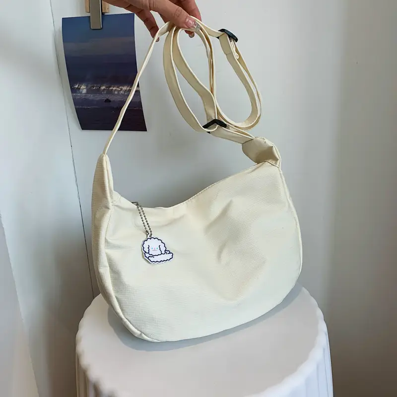 Japanese Style 2022 Retro Chic Girl Pure Color Soft Girl Shoulder Bag K-Style Trendy Ins Simple Crossbody Bag Dumpling Bag - Image 7