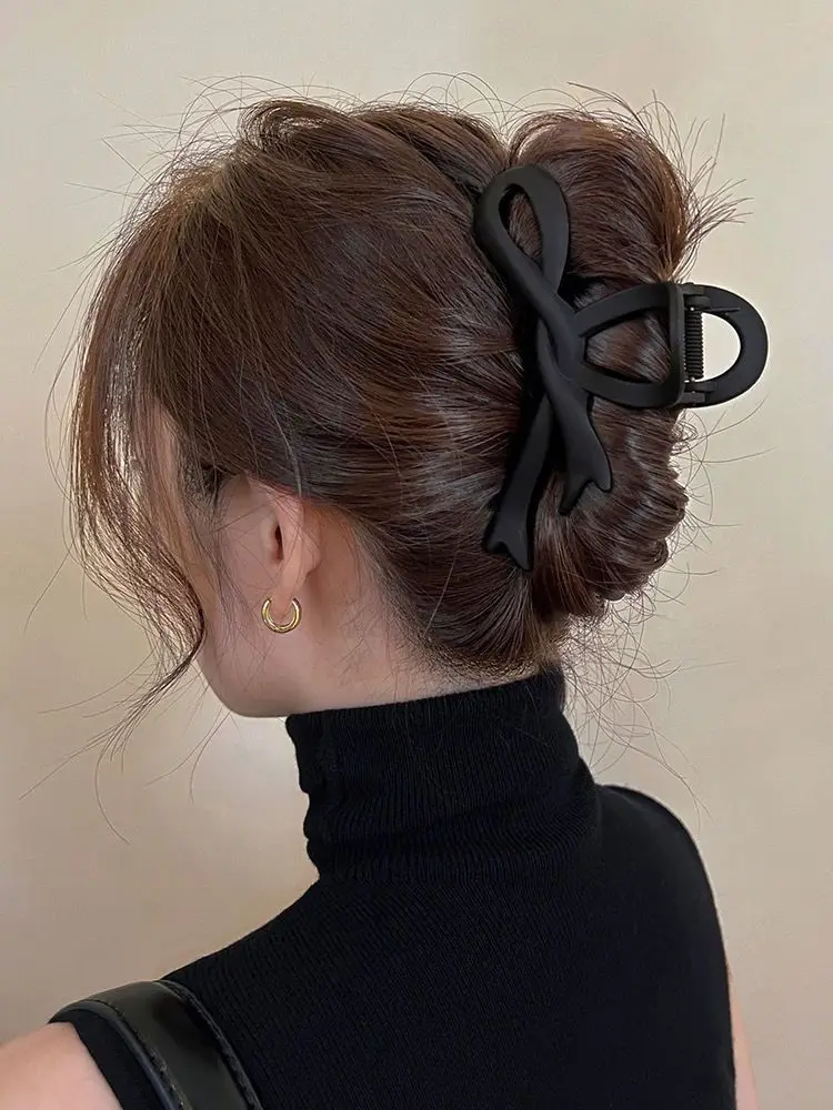 Maillard Frosted Hairpin Bow Clip for Women — feature 13