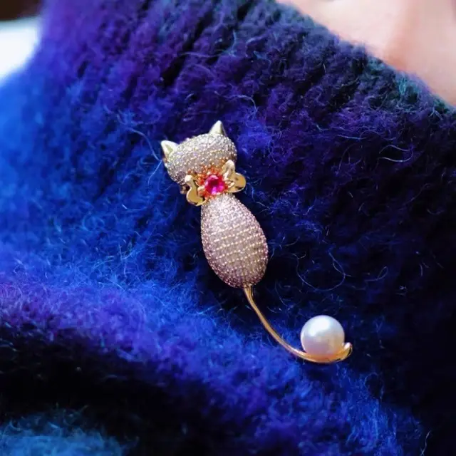 Cute Cat Pearl Brooch Set for Women - Image 2