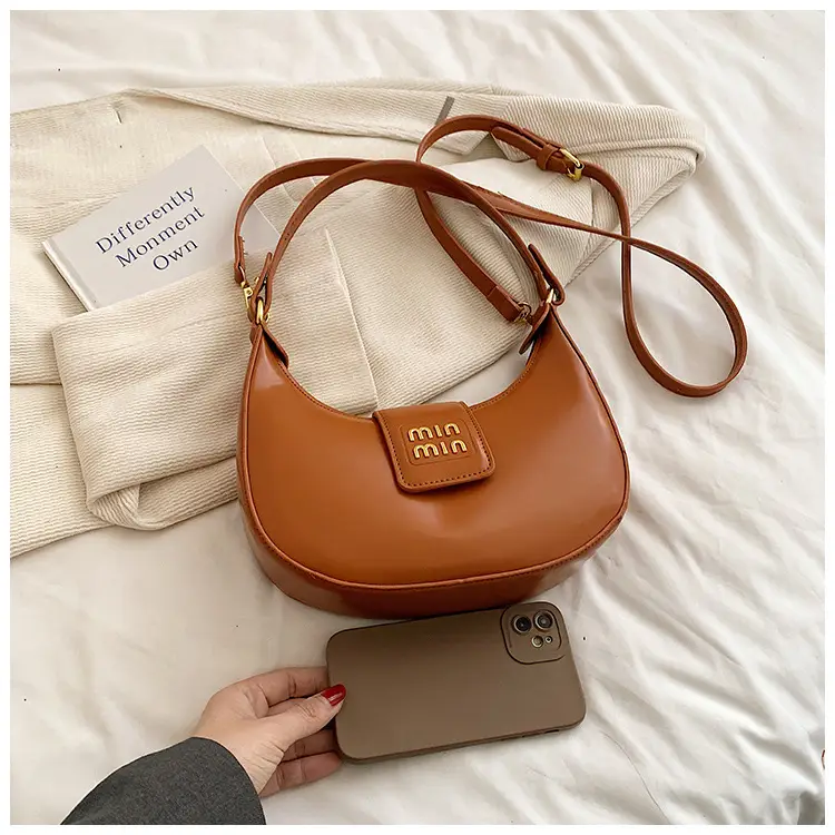 Women Retro Tan Shoulder Bag 2023 New Autumn Winter — feature 21
