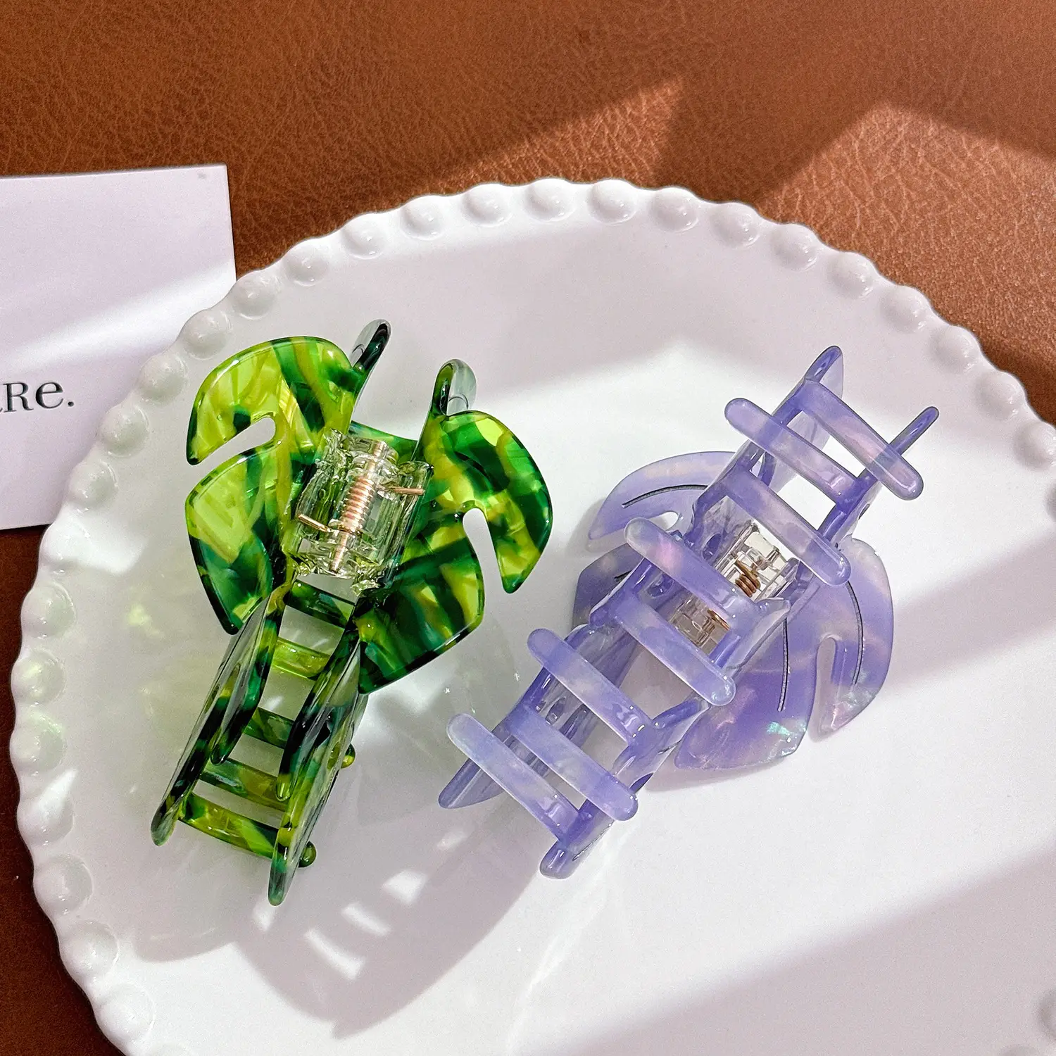 Leaf Hairpin with Shark Clip & Acetate Design