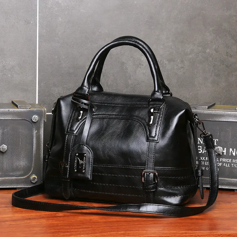 Women's Large Capacity Leather Crossbody Bag Brown — feature 13
