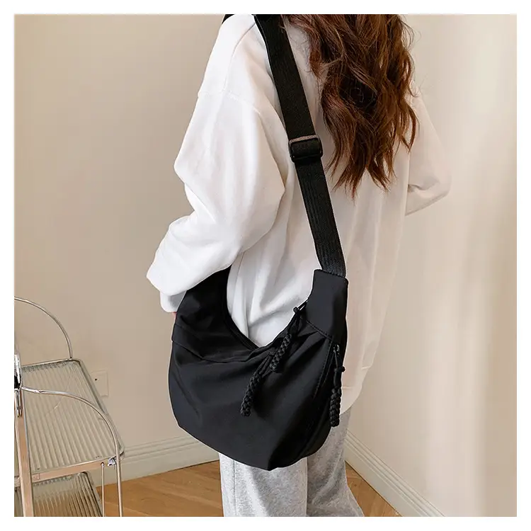 Women's Crossbody Messenger Bag White Black 2024 — feature 19