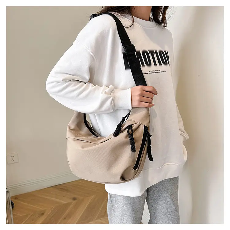 Red Nylon Crossbody Bag for Men Women 2024 — feature 17